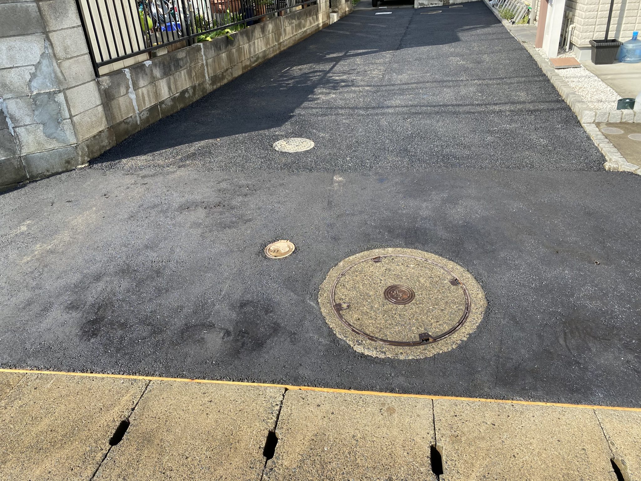外構施工事例|川崎市多摩区 透水性アスファルト舗装工事 R3年3月 外構施工事例|川崎市多摩区 透水性アスファルト舗装工事 R3年3月